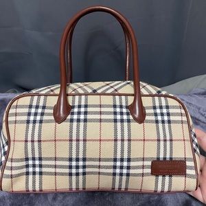 Burberry London (Blue Label) Alma type bag